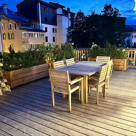 Au Coeur De Avec Terrasse, Cheminee, 3 Chambres, Wifi Et Linge Inclus - Fr-1-453-311